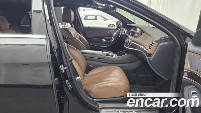 Mercedes-Benz S-Class (W222) S560L 4MATIC 2020 — фото 32