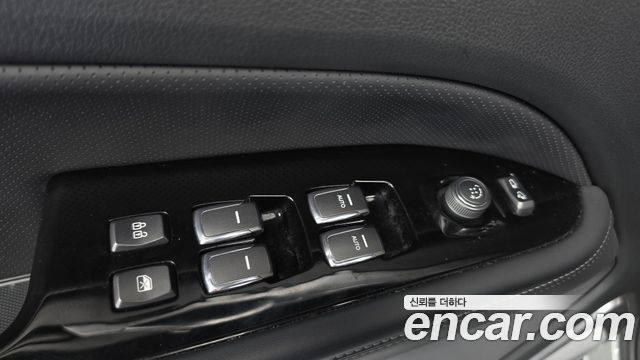 KG Mobility (SsangYong) Rexton Diesel 2.2 4WD Luxury 2023 — фото 27