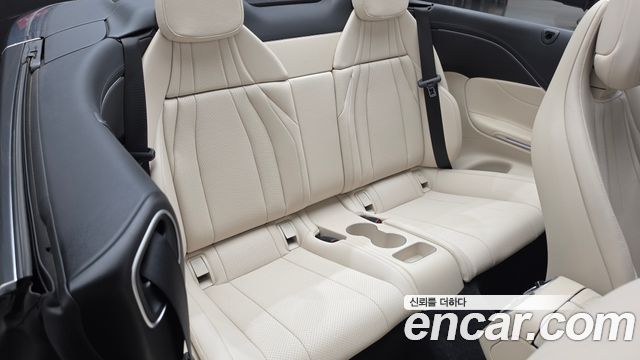 Mercedes-Benz CLE-Class (C236) CLE200 Cabriolet 2024 — фото 11
