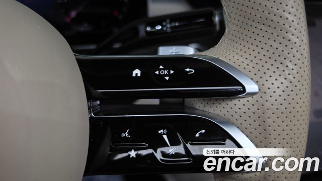 Mercedes-Benz CLE-Class (C236) CLE200 Cabriolet 2024 — фото 17