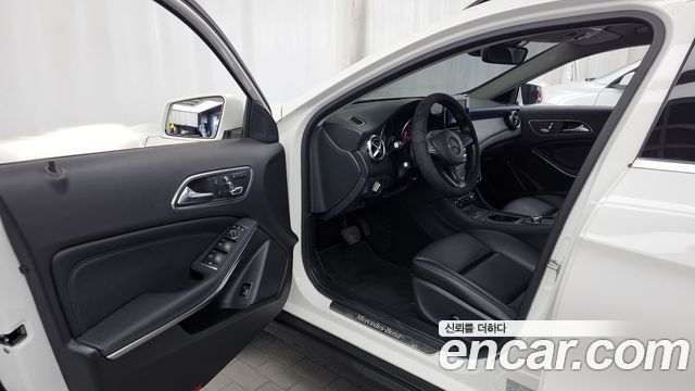 Mercedes-Benz GLA-Class (X156) GLA220 2019 — фото 10