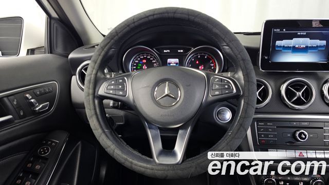 Mercedes-Benz GLA-Class (X156) GLA220 2019 — фото 13