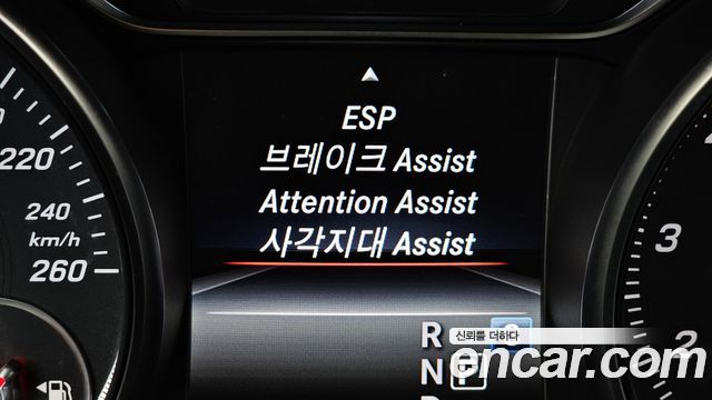 Mercedes-Benz GLA-Class (X156) GLA220 2019 — фото 17