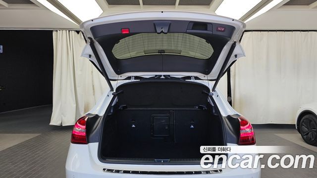 Mercedes-Benz GLA-Class (X156) GLA220 2019 — фото 20