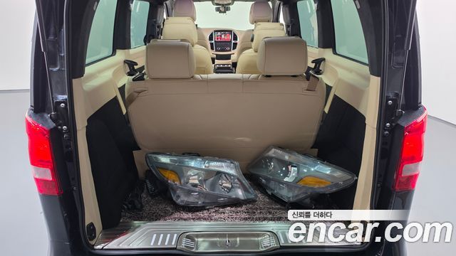 Mercedes-Benz V-Class 2.0 W447 2016 — фото 17