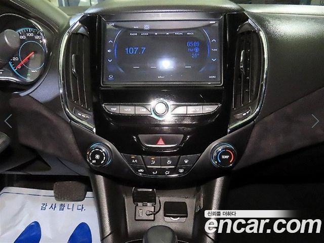 Chevrolet Cruze 1.4 Turbo LS 2017 — фото 15