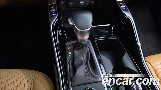 Kia Sorento (IV) Diesel 2.2 2WD Prestige 2023 — фото 9
