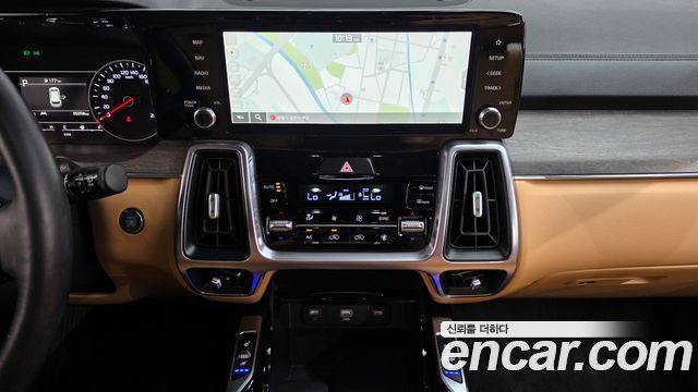 Kia Sorento (IV) Diesel 2.2 2WD Prestige 2023 — фото 13