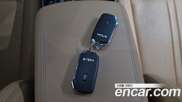 Kia Sorento (IV) Diesel 2.2 2WD Prestige 2023 — фото 17