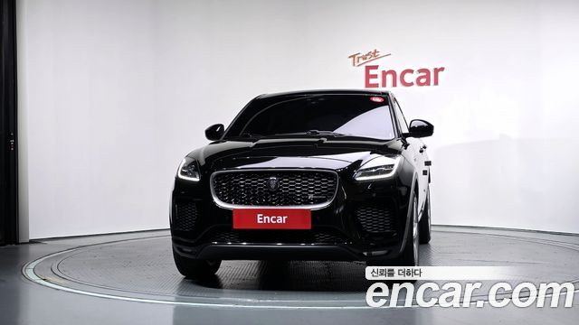 Jaguar E-PACE R250 R-Dynamic SE 2018 — фото 3