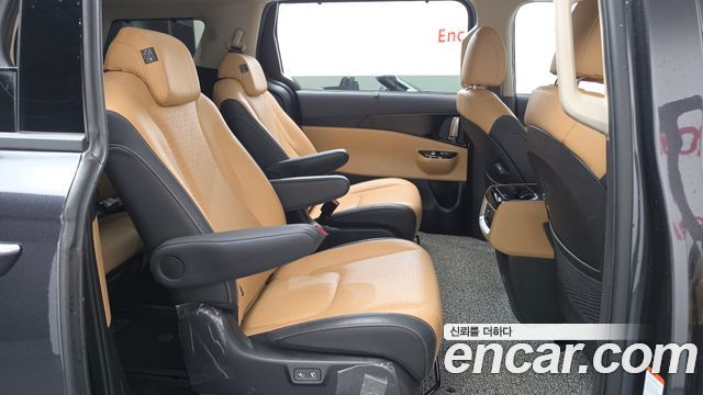 Kia Carnival (IV) Diesel 9-Seater Noblesse 2023 — фото 11