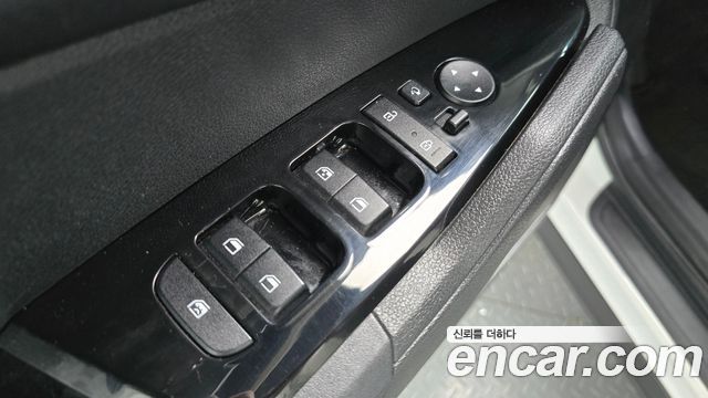 Kia Sportage (V) Gasoline 1.6 Turbo 2WD Prestige 2022 — фото 19