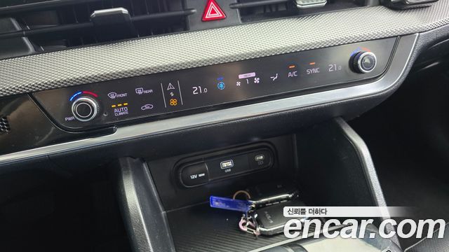 Kia Sportage (V) Gasoline 1.6 Turbo 2WD Prestige 2022 — фото 27