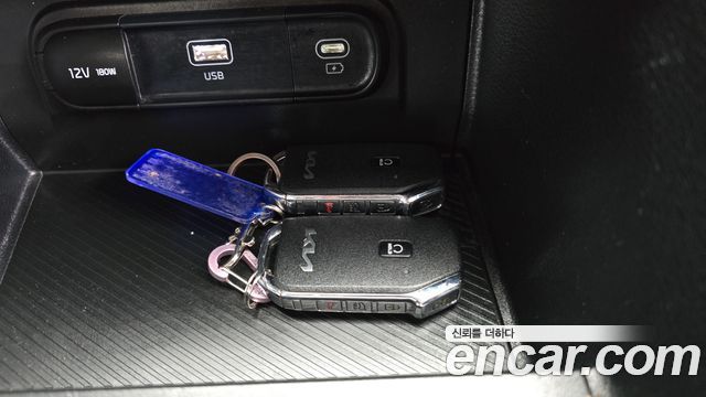 Kia Sportage (V) Gasoline 1.6 Turbo 2WD Prestige 2022 — фото 29