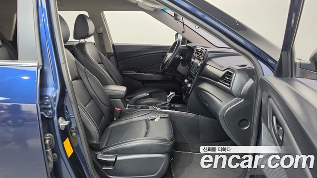 KG Mobility (SsangYong) Very New Tivoli Gasoline 1.5 2WD V3 2021 — фото 26