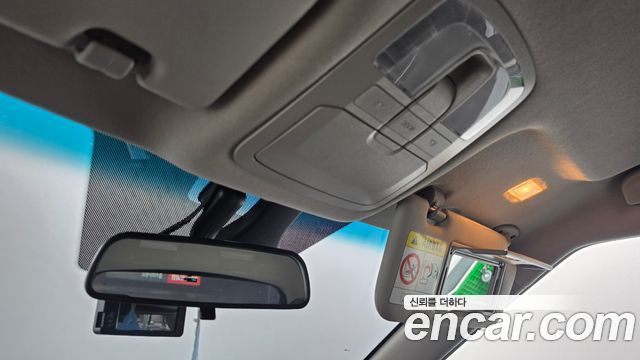 KG Mobility (SsangYong) Very New Tivoli Gasoline 1.5 2WD V3 2021 — фото 19