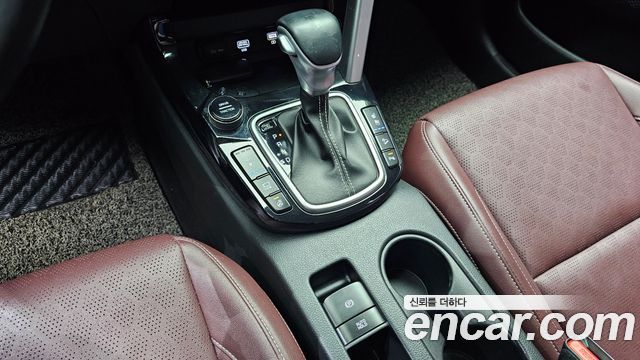 Kia Seltos Gasoline 1.6 Turbo 2WD Noblesse 2020 — фото 9