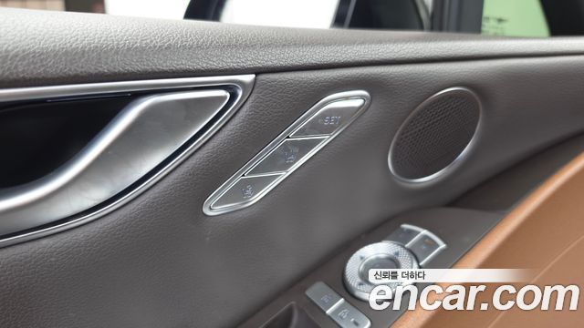 Genesis G80 (RG3) Gasoline 2.5 Turbo AWD 2021 — фото 30