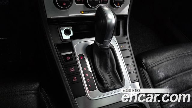 Volkswagen CC 2.0 TSI 2016 — фото 9