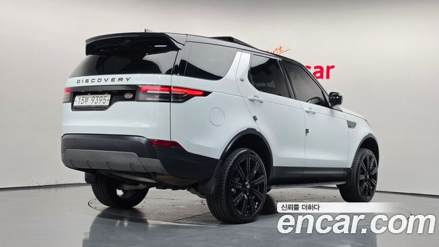 Land Rover Discovery 5 2.0 SD4 SE 2018 — фото 2