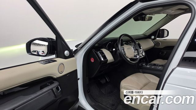 Land Rover Discovery 5 2.0 SD4 SE 2018 — фото 10