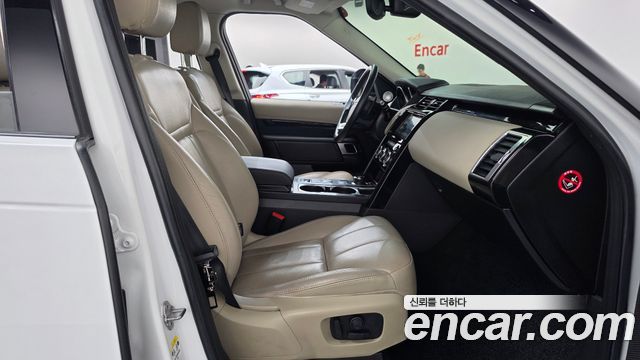 Land Rover Discovery 5 2.0 SD4 SE 2018 — фото 26