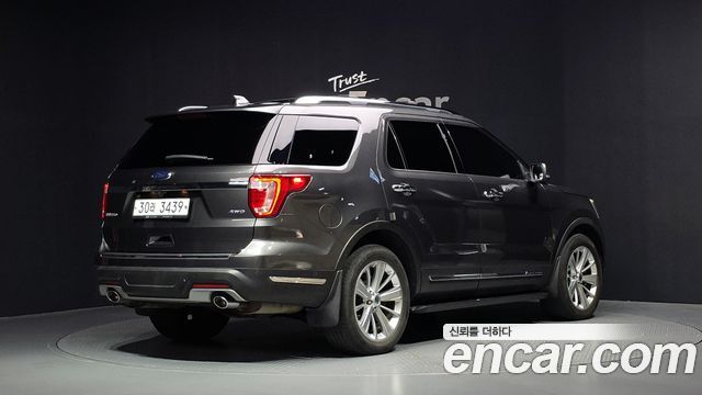 Ford Explorer 3.5 Limited 4WD 5th 2019 — фото 2