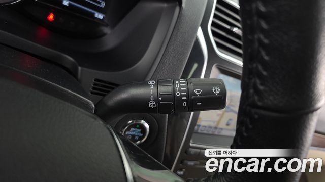 Ford Explorer 3.5 Limited 4WD 5th 2019 — фото 29