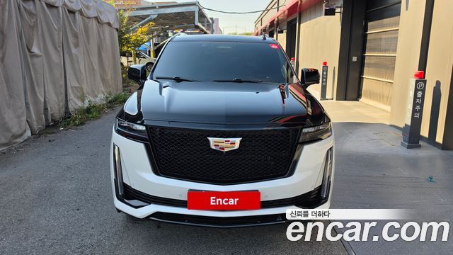 Cadillac Escalade (V) 6.2 ESV ESV Sports Platinum 2022 — фото 3