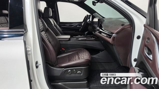 Cadillac Escalade (V) 6.2 ESV ESV Sports Platinum 2022 — фото 26
