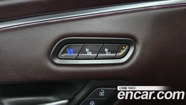 Cadillac Escalade (V) 6.2 ESV ESV Sports Platinum 2022 — фото 27