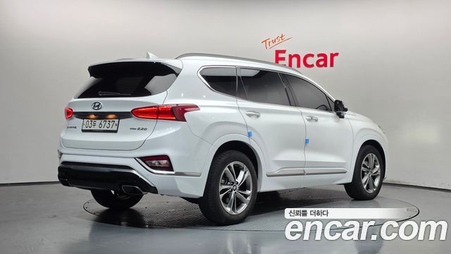 Hyundai Santa Fe (TM) Diesel 2.2 4WD Inspiration 2019 — фото 2