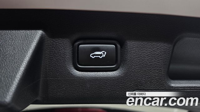 Hyundai Santa Fe (TM) Diesel 2.2 4WD Inspiration 2019 — фото 19
