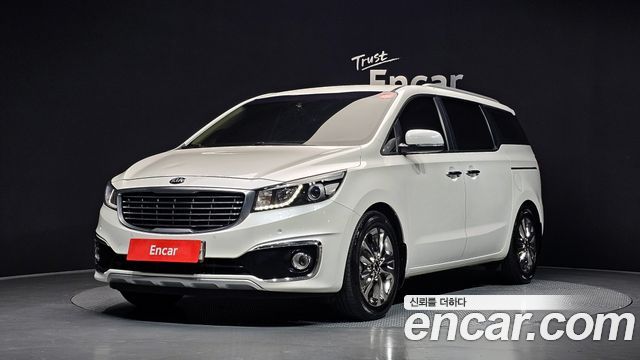 Kia Carnival 9-seater Prestige