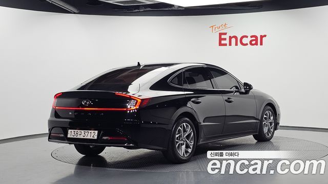 Hyundai Sonata (DN8) 2.0 Premium Plus 2022 — фото 2