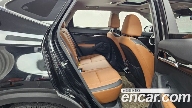 Kia Seltos Gasoline 1.6 Turbo 2WD Signature 2023 — фото 12