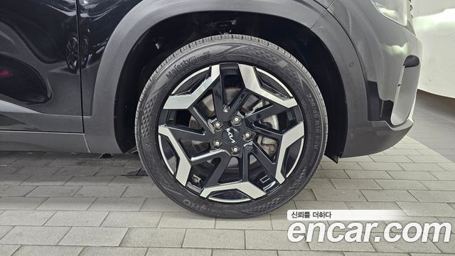 Kia Seltos Gasoline 1.6 Turbo 2WD Signature 2023 — фото 21