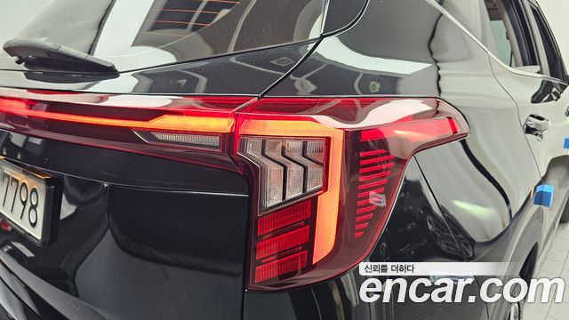 Kia Seltos Gasoline 1.6 Turbo 2WD Signature 2023 — фото 23
