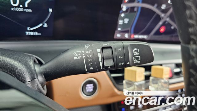 Kia Seltos Gasoline 1.6 Turbo 2WD Signature 2023 — фото 28