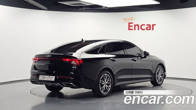 Kia K5 (III) 2.0 Prestige 2023 — фото 2