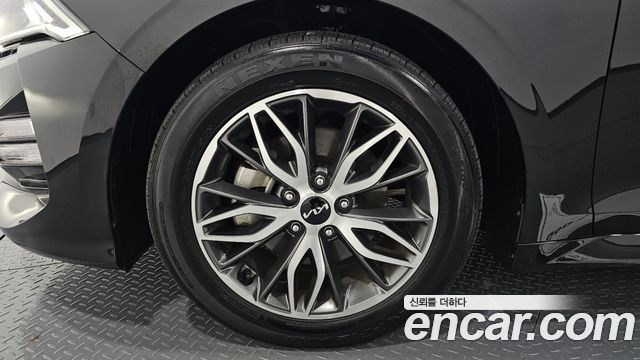 Kia K5 (III) 2.0 Prestige 2023 — фото 5