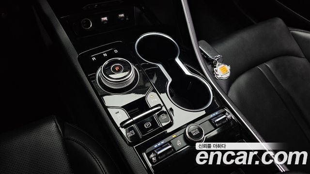 Kia K5 (III) 2.0 Prestige 2023 — фото 9