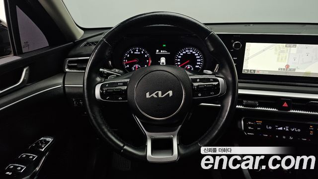 Kia K5 (III) 2.0 Prestige 2023 — фото 13