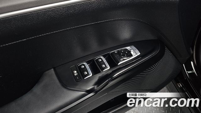 Kia K5 (III) 2.0 Prestige 2023 — фото 17