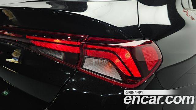 Kia K5 (III) 2.0 Prestige 2023 — фото 23