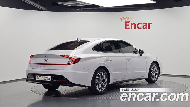 Hyundai Sonata (DN8) 2.0 Modern 2023 — фото 2