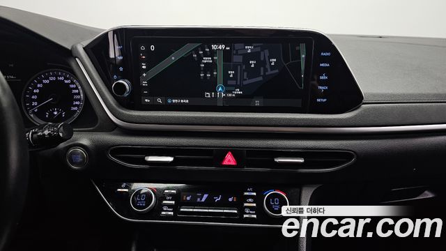 Hyundai Sonata (DN8) 2.0 Modern 2023 — фото 14