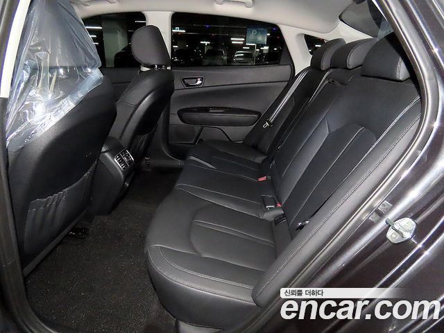 Kia K5 (II) 2.0 Prestige 2019 — фото 7