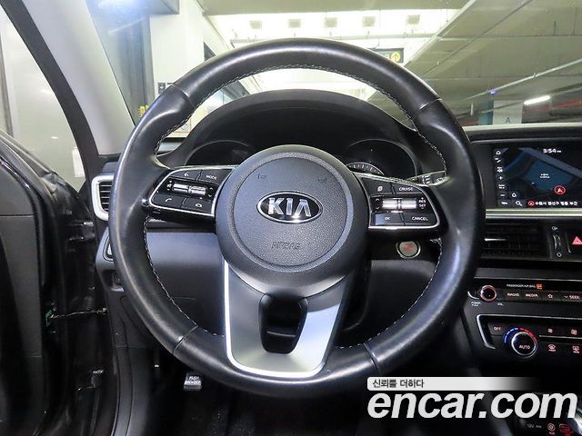 Kia K5 (II) 2.0 Prestige 2019 — фото 8