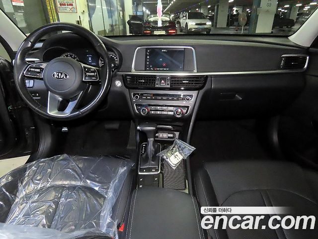 Kia K5 (II) 2.0 Prestige 2019 — фото 10